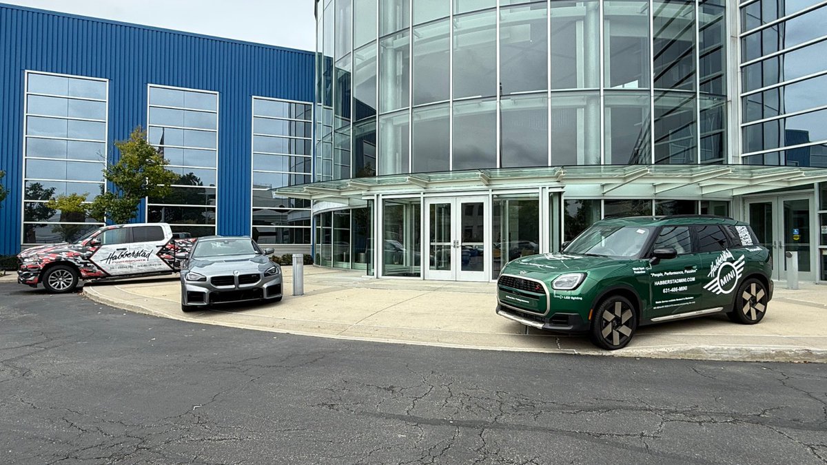 Last week, GNYADA and <a href="/LincolnTech/">Lincoln Tech</a> Queens hosted an Auto Tech Career Fair at the <a href="/nyautoedcenter/">NY Auto Ed Center</a>. More than 20 dealers connected with aspiring technicians to help fill critical service roles. Thank you to everyone who participated! 🚗🔧
