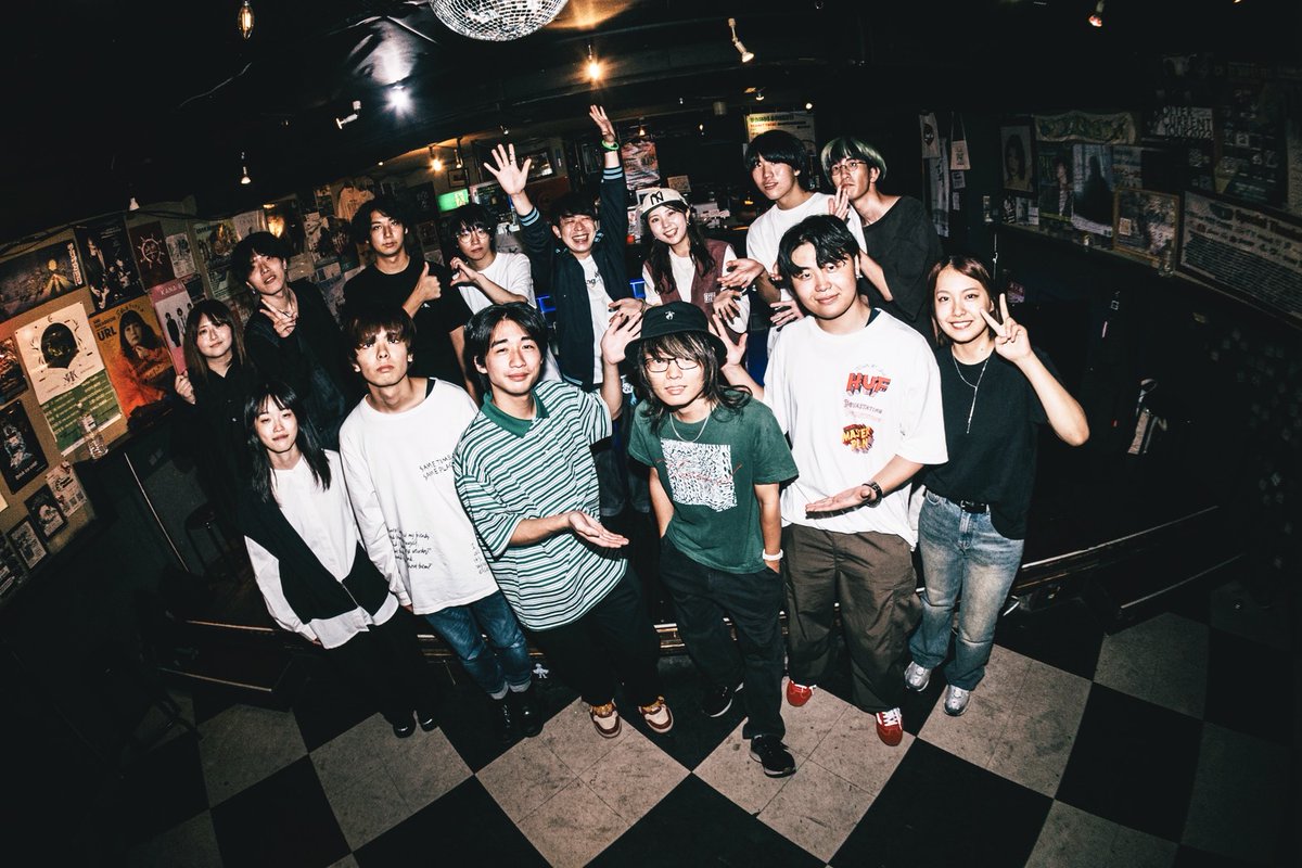 Torn Sticker tweet media