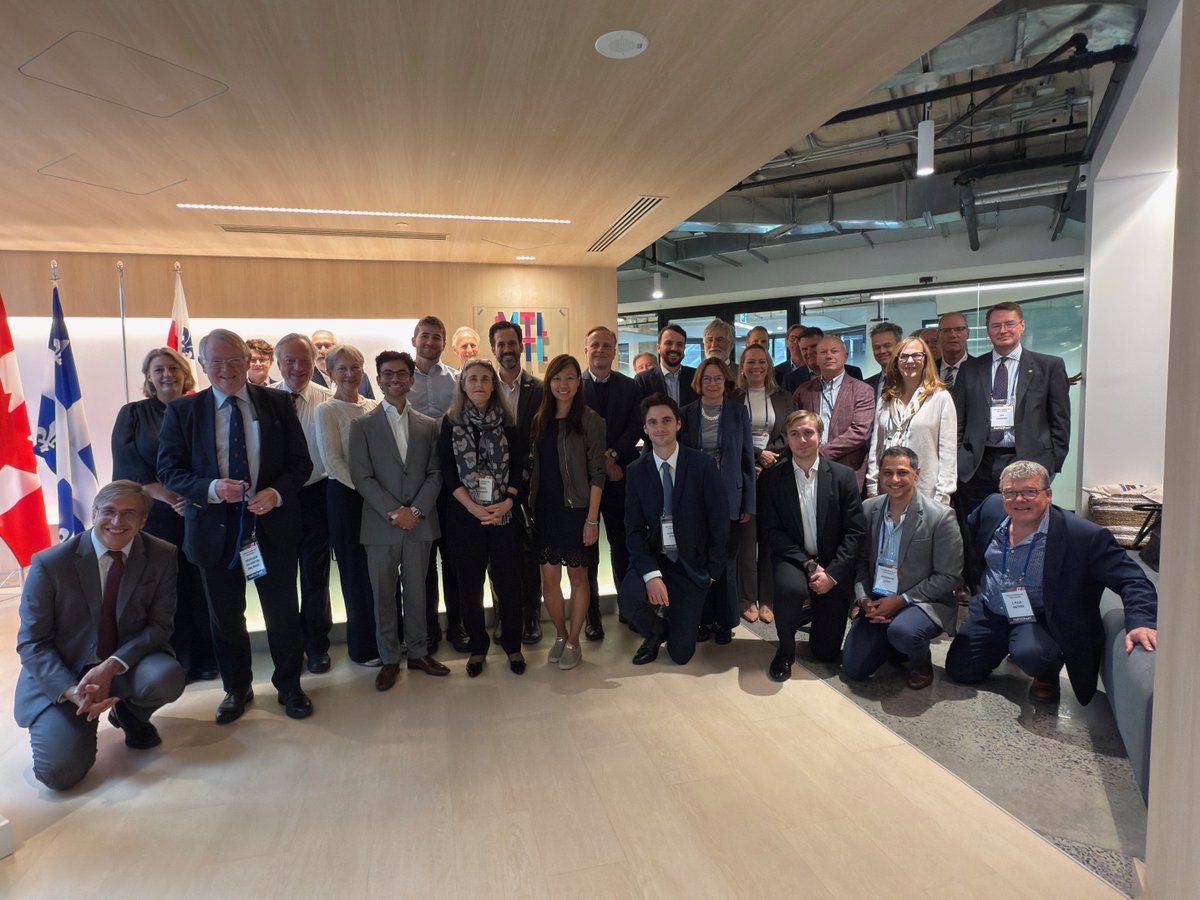 MTLINTL's tweet photo. De la belle visite! 🇬🇧 Nous avons eu le plaisir d’accueillir une délégation du Royaume-Uni dans nos bureaux, un moment idéal pour échanger et créer de nouvelles synergies.🤝 @Conseilinno_qc @MIGSinstitute @ARA_Robotics @Shearwater_Aero @IVADO_Qc https://t.co/A3ygig3MEk