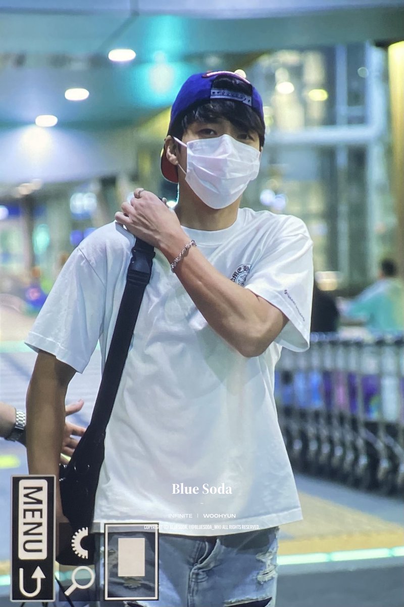 250915 ICN

왕귀 도착 ✌🏻✌🏻

#남우현 #우현 #인피니트 #INFINITE #NAMWOOHYUN #WOOHYUN