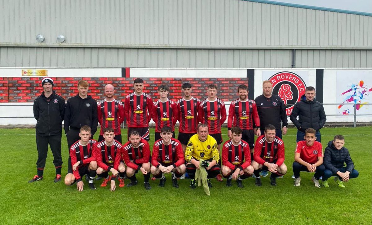 📣 𝑴𝒂𝒕𝒄𝒉 𝑫𝒂𝒚 ⚽️

𝗣𝗿𝗲𝗺𝗶𝗲𝗿 𝗗𝗶𝘃𝗶𝘀𝗶𝗼𝗻 𝗟𝗲𝗮𝗴𝘂𝗲 𝗖𝘂𝗽 
𝗚𝗿𝗼𝘂𝗽 𝗔 - 𝗥𝗱 𝗥𝗼𝗯𝗶𝗻 𝗚𝗮𝗺𝗲 𝟮

𝐁𝐫𝐨𝐚𝐝𝐟𝐨𝐫𝐝 𝐔𝐭𝐝 𝐀 𝐕𝐬 𝐆𝐥𝐢𝐧 𝐑𝐨𝐯𝐞𝐫𝐬 𝐀

📅 Mon 15th Sept
⏰ 8:00pm
📍Cove Park,Broadford
🗯️ Tie Breaker Penalties if game ends in a draw