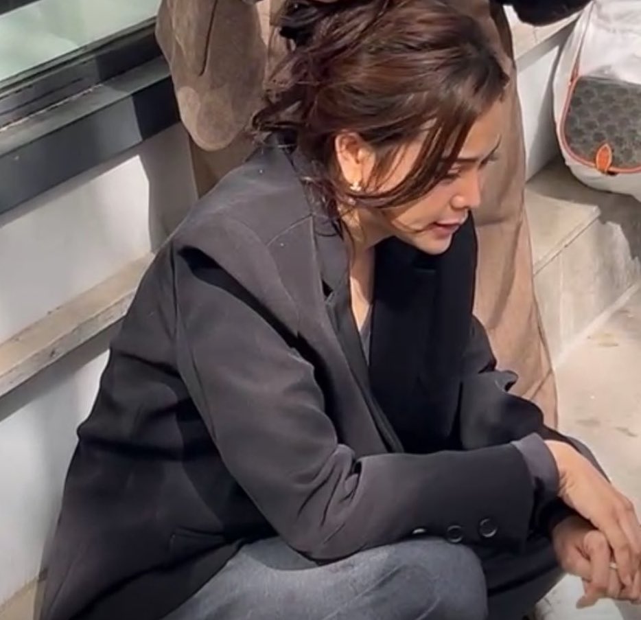 อาการมันเป็นจังงายน้อนั่น🤏🏻😆

POSITIVE ENERGY TO ENGFA15
#ENGLOTinfinityTourinEUROPE25
#อิงฟ้ามหาชน #EngfaWaraha <a href="/EWaraha/">Engfa Waraha (ตัวจริง)</a>