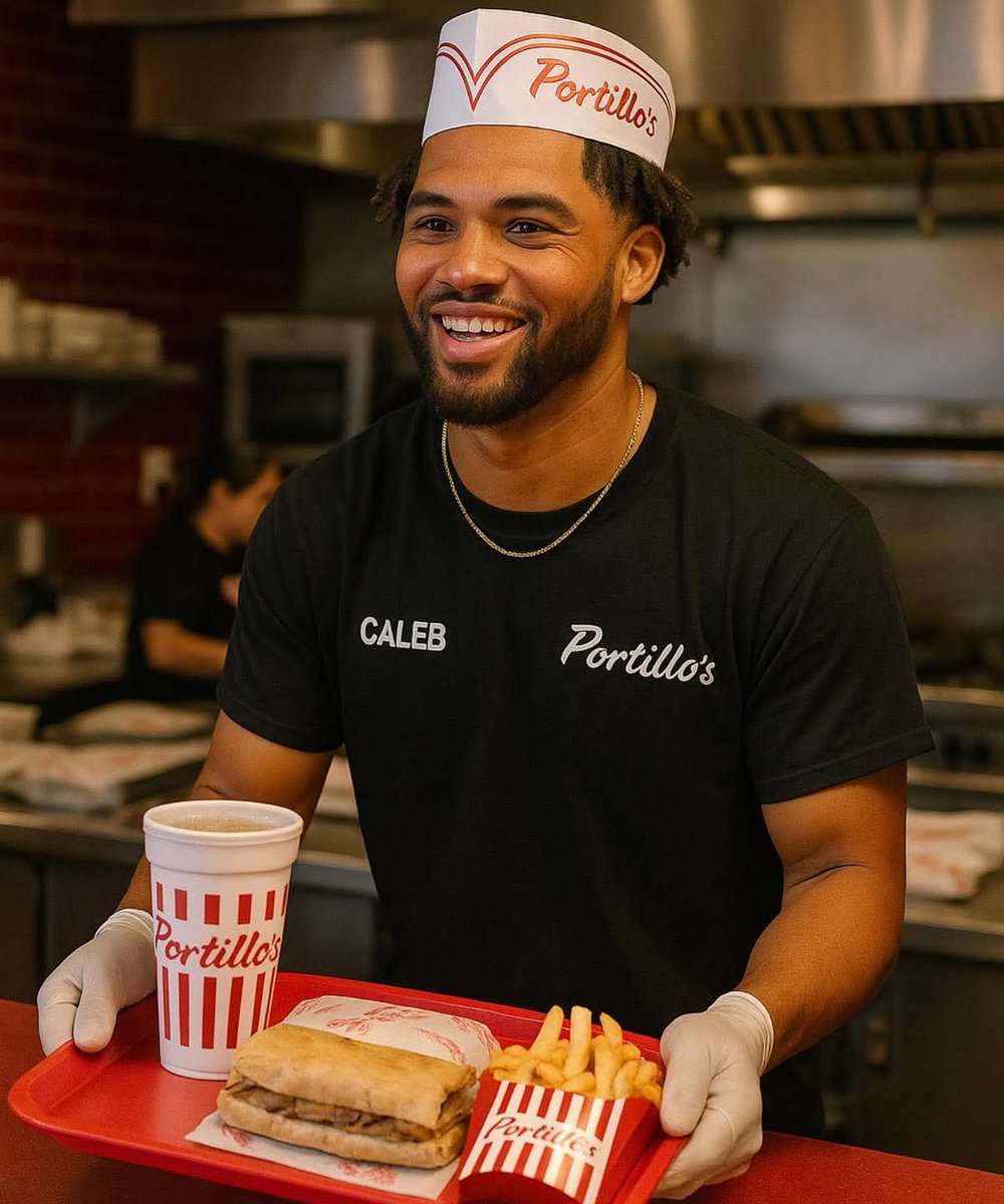 momblogger76's tweet image. Caleb after his rookie contract ends!!

You might see him @MerdyWorld79 

#DaBears #calebwilliams