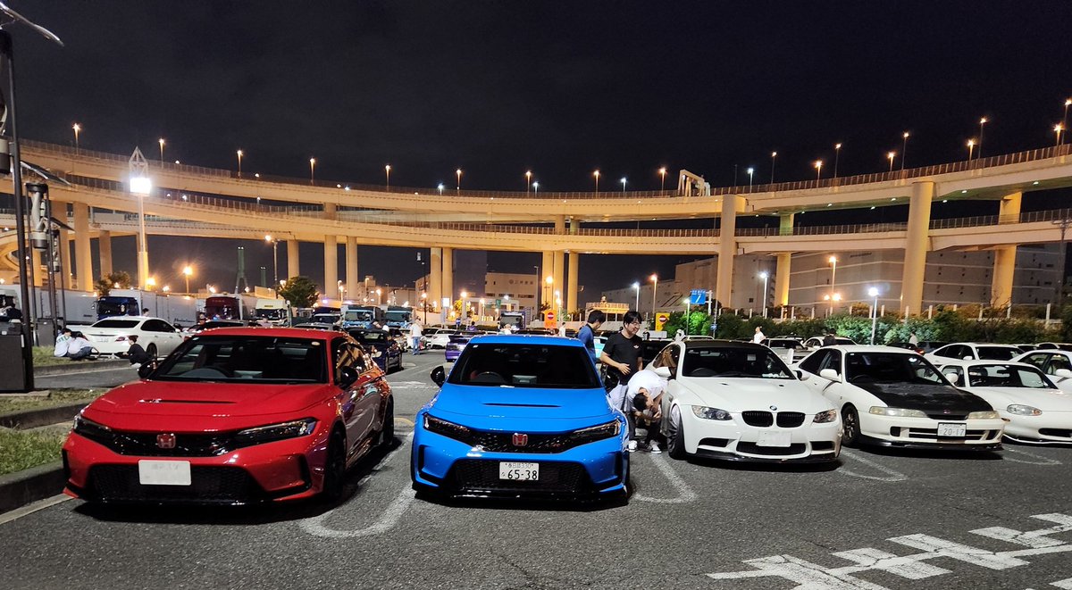 EVO11 tweet media