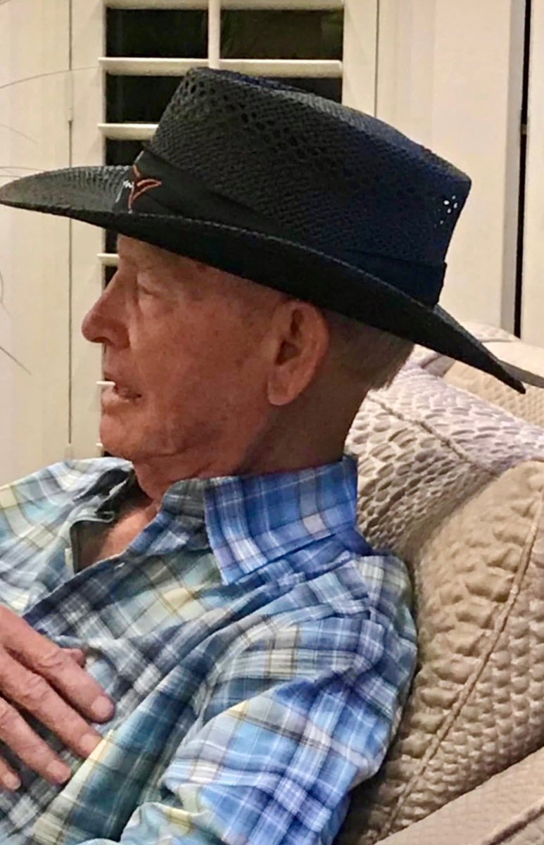 Coach Ringo tweet media