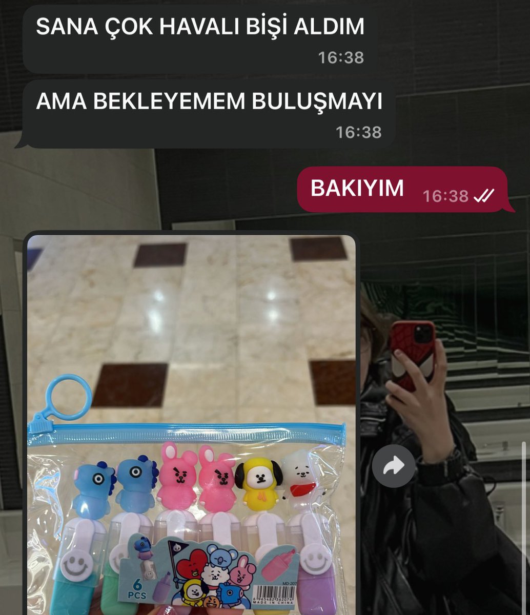 allah herkese hayırlı arkadaş nasip etsin bize garibin birini nasip etti amk?