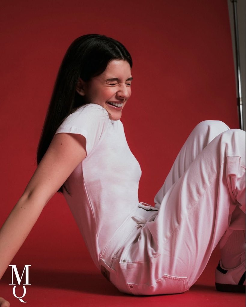 hep gurur çok gurur iyi ki sen güzelim

ParlayanYıldız MinaDemirtaş