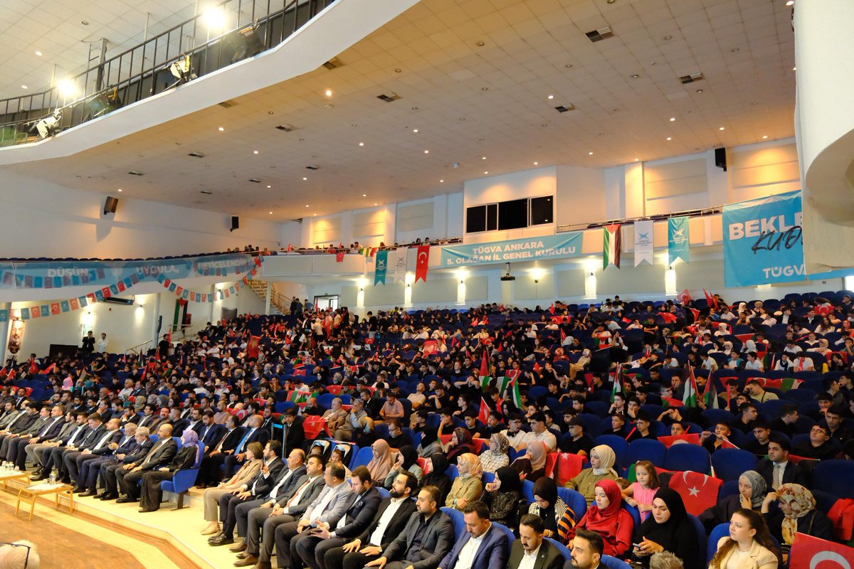 📍 Ankara | 5. Olağan İl Genel Kurulu

Heybetiyle çağları aşan, zarafetiyle gönülleri inşa eden bir gençlik!💯

Yeni dönem, yönetim kurulu üyelerimize ve <a href="/tugvaankara/">TÜGVA Ankara</a>'nın gençlerine hayırlı mübarek olsun.