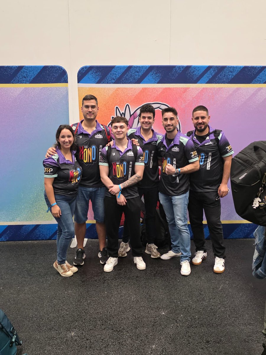 Top 128 (91/2433) Frankfurt Regionals!

Torneo increíble este finde en el regional de Frankfurt.
Consigo mi primer day2 con un muy buen resultado.
Gracias a <a href="/Aldracarmar17/">Aldra Carrillo</a> , <a href="/FranTovarTCG/">Fran Tovar 🇪🇸</a> y a todo el equipo de <a href="/Gambit_Division/">Gambit Division</a> por la experiencia y el testeo!

+80 CP
1 booster box