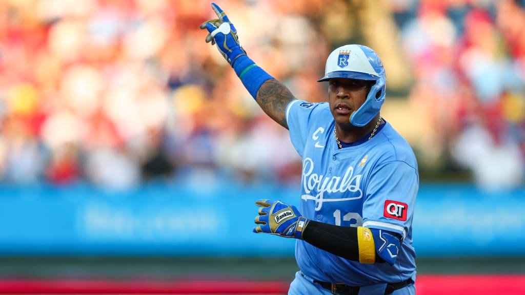 📰 Salvador Pérez se une al exclusivo club de 300 HR y 1,000 RBI

📎 seriedelcaribe.net/noticias/salva…