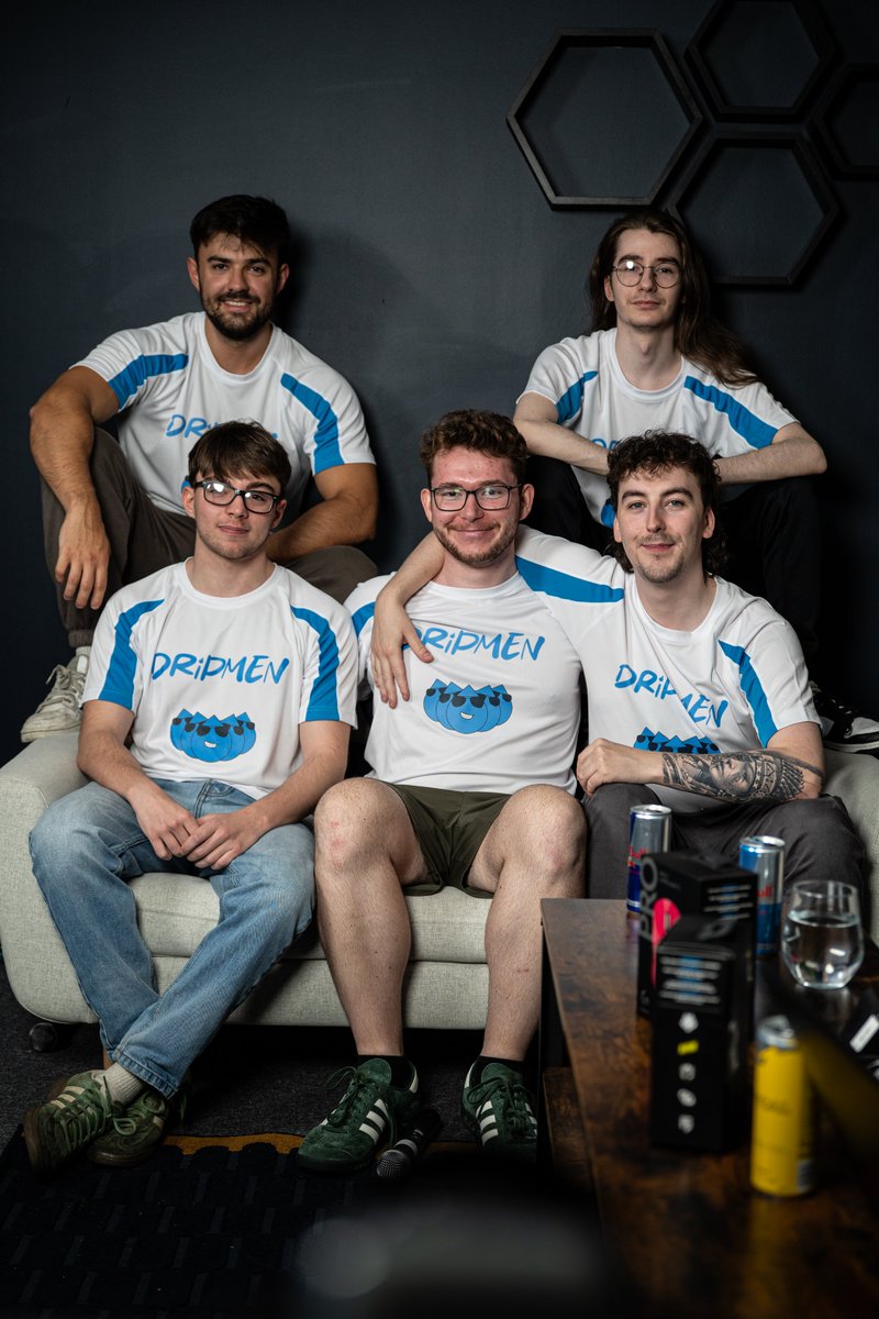 Finally didnt choke a LAN finals, joining <a href="/dripmen_/">dripmen</a> made me enjoy counterstrike again and I have been a lot happier 👍 good vibes only with these GOATED gamers.
<a href="/frazehhh/">Fraser</a> 
<a href="/JAUSTERE_/">Josh</a> 
<a href="/Bigun_007/">Connor</a> 
<a href="/TadpoleCS/">Kirk</a> 
Winners of <a href="/UKICircuit/">UK & Ireland Circuit</a> Masters S7