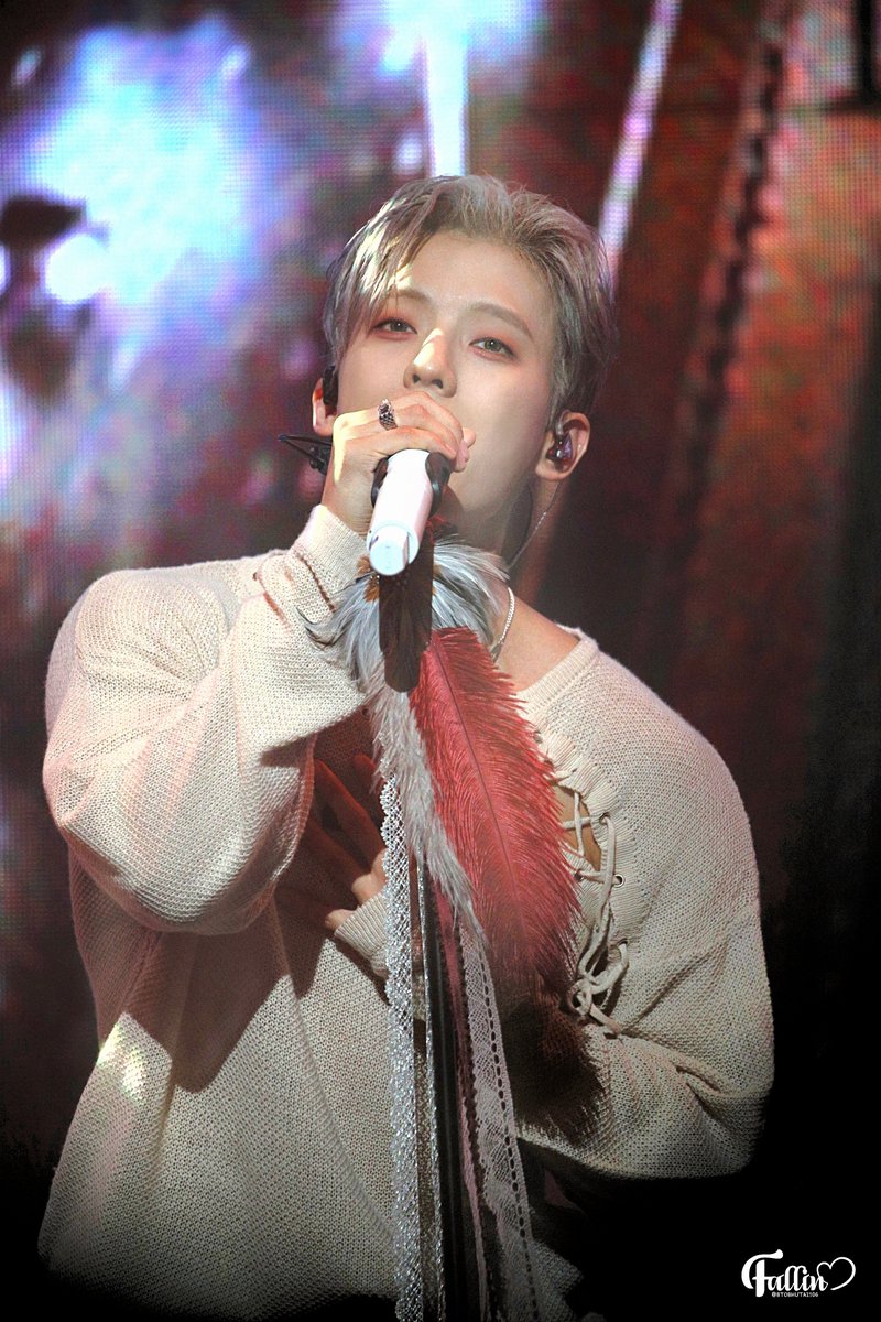 20250914 HOOK- WHO: KING
All DAY🫠❤️‍🔥
#비투비 #BTOB #HOOK #WHO_KING
#이민혁 #LEEMINHYUK #허타 #HUTA
#허타람찌 <a href="/btob2mh/">HUTA</a>