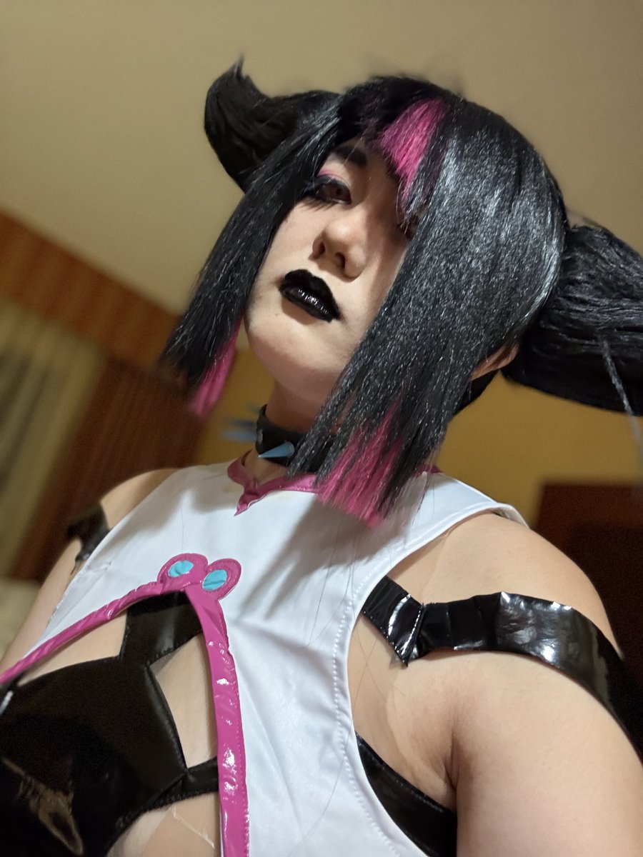 ๐
๐ช๐ง๐ ๐. โข (S-H) tweet media
