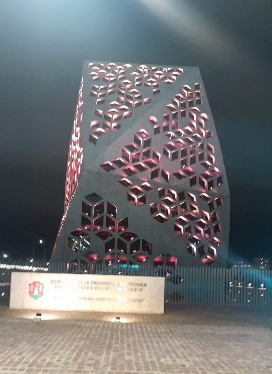 Córdoba iluminada de naranja por el #diamundialdellinfoma