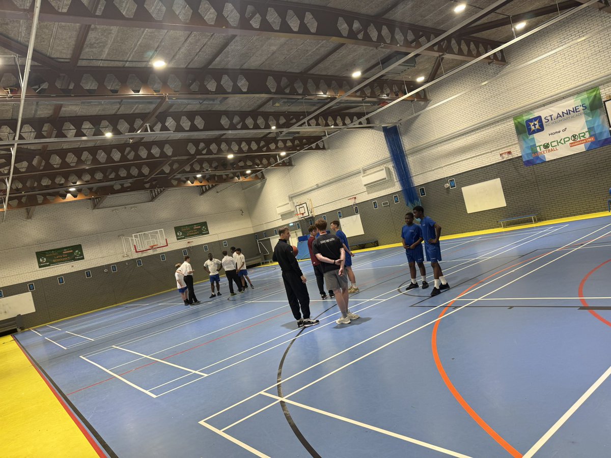 St Anne's PE tweet media