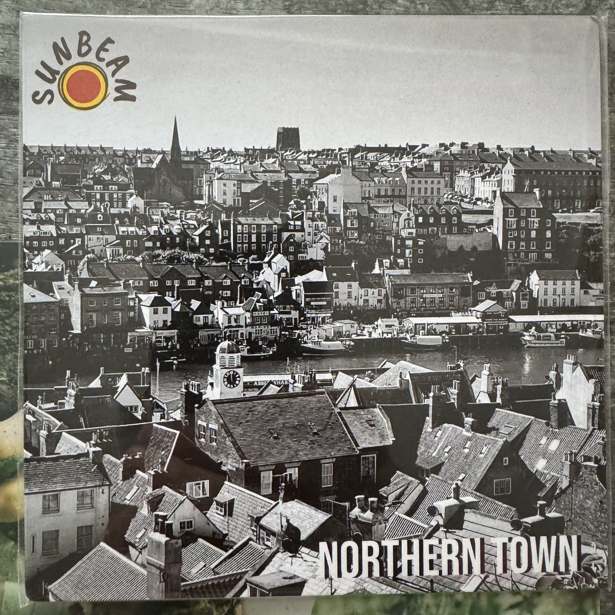 MarkSmales's tweet image. #NewMusic #Monday today my mate the #Postman delivered (in the rain) a double EP drop by the wonderful @Sunbeam_Band Get to see this infectious band if you haven’t already.