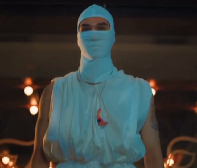 พ่อครู                               พ่อก็ไม่รู้ว่าใคร

#MuTeLuvNotMyFather
#hirunkit_ <a href="/Hirunkit_/">Hirunkit Nani</a>