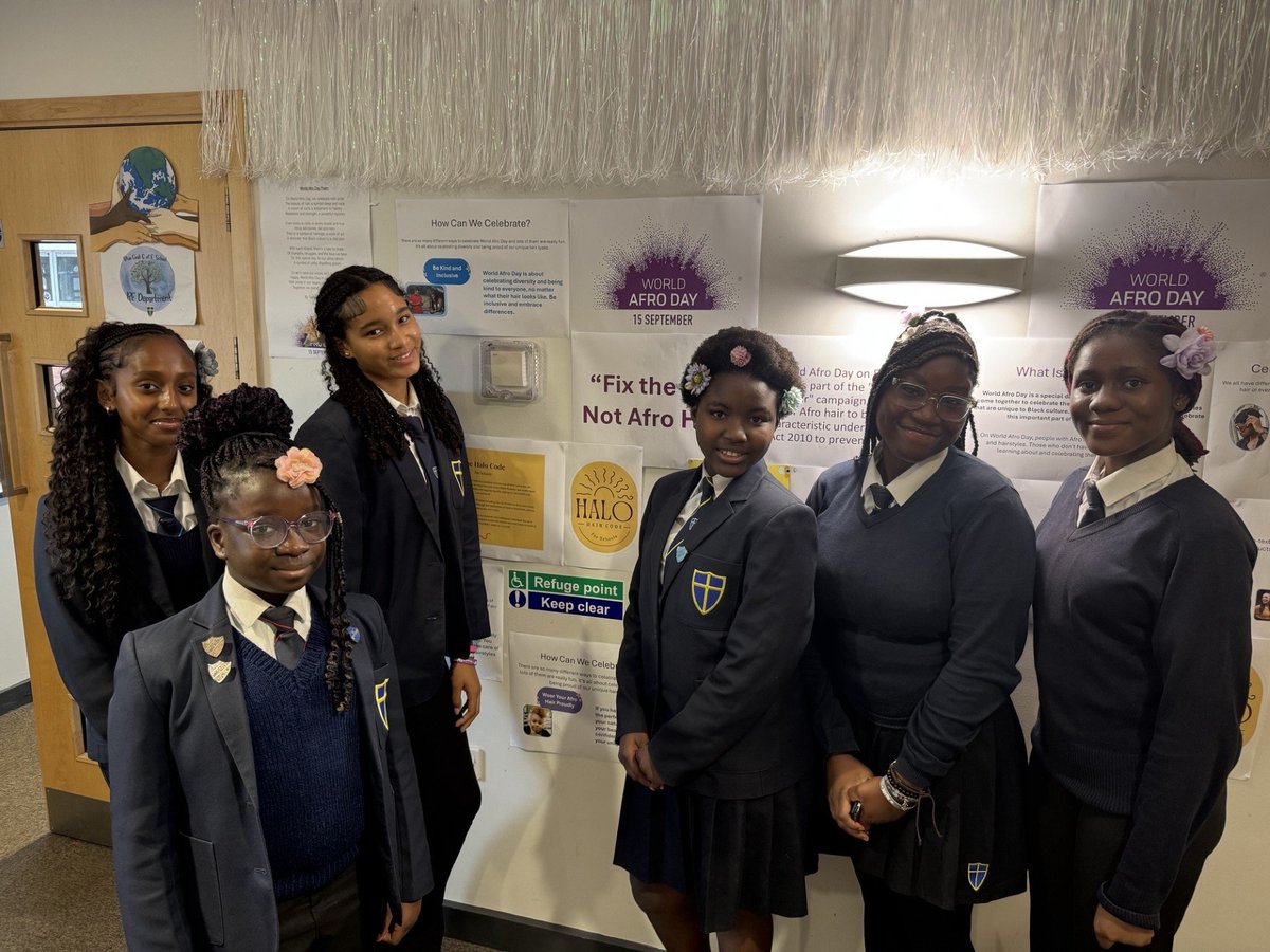 We’re proud to have taken part in the World Afro Day Guinness World Record attempt today! Students celebrated hair, heritage, and the move towards hair equality together by wearing their Afro Flowers. #worldafroday #afroflowers