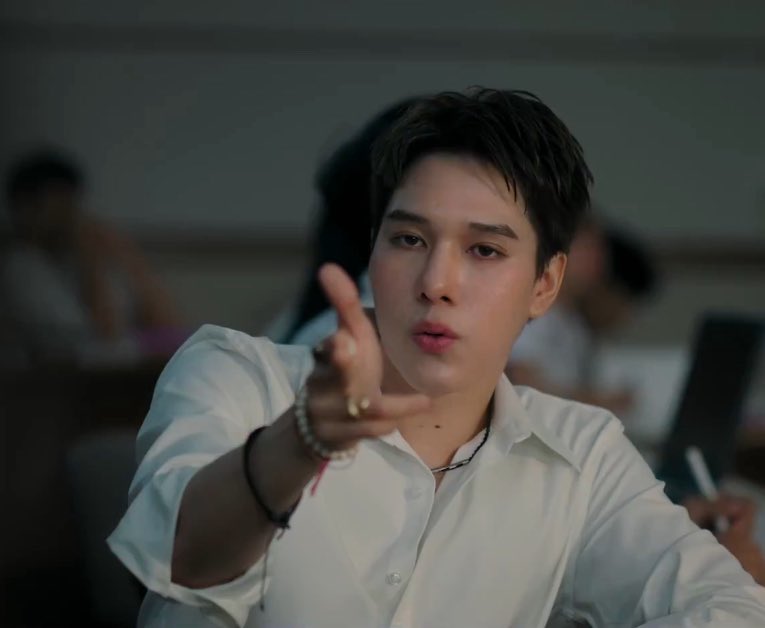 โอ้ยยยย อยากเข้าลัทธิบูชายัยคนสวยนี่จังเว้ย

#MuTeLuvNotMyFather 
; #hirunkit_ <a href="/Hirunkit_/">Hirunkit Nani</a>