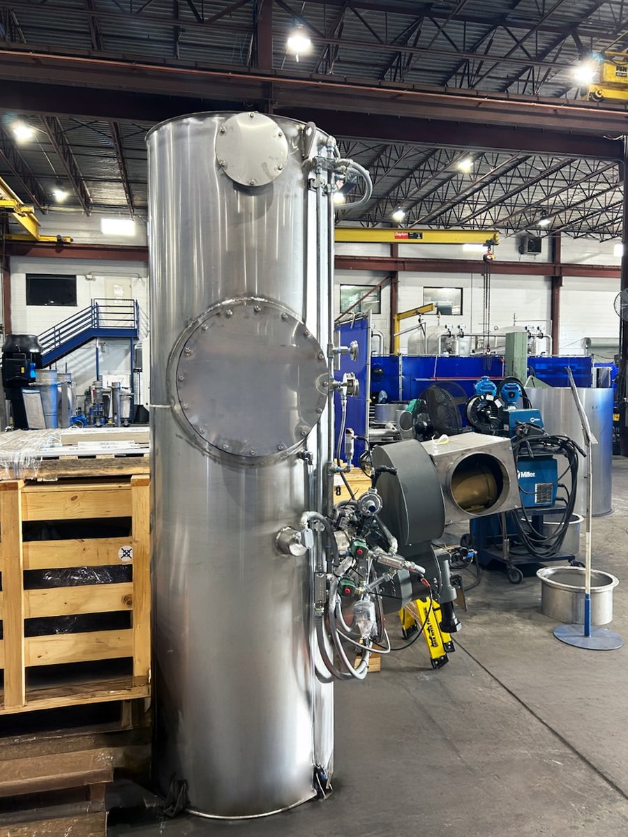 Now Available! Direct Contact Water Heater Rental Unit. This unit is a 7 MMBTU heater capable of heating 135-150 GPM, with temperatures up to 200°F. Contact a Kemco Systems sale team member today to inquire about this rental unit.
kemcosystems.com/contact-us/
#KemcoSystems #DCWH