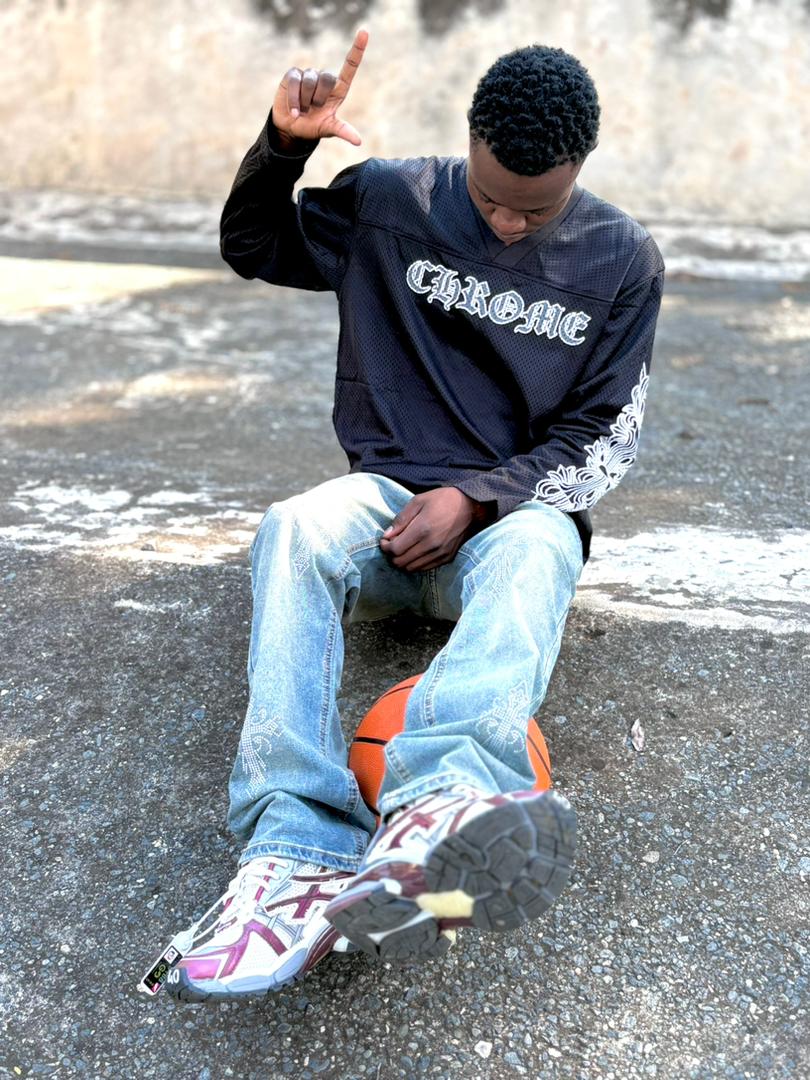 cloutlegacy8's tweet image. Good evening #Kasese