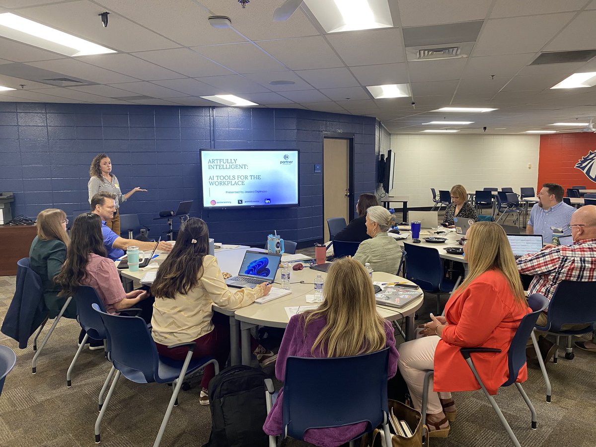 STEMTania's tweet image. Thank you @ARTwithJessica for presenting at our @Aldcobb1 department retreat today! #DoingDrivesLearning