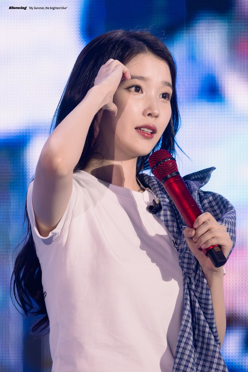 250913 아이유 팬밋업(Fan Meet-Up) 📷

여름의 끝자락🌿

#아이유 #IU #ByeSummer
