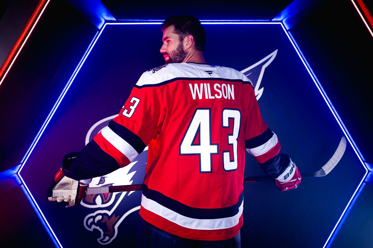 excited screeching noises