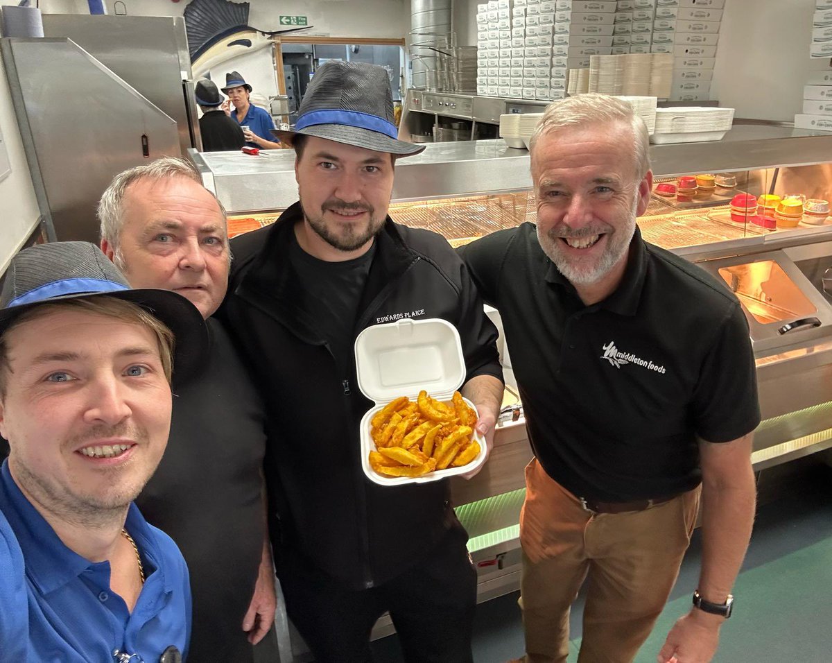 Middletons Fish Frying tweet media