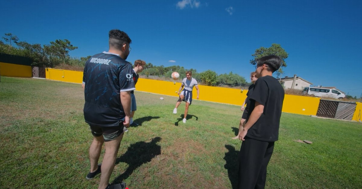 adamb_cs's tweet image. Finished with a 10 days bootcamp here in Portugal at the @OGesports sunflower house it has been a amazing grind alot of practice and officals.

Flying to Budapest tomorrow for StarLadder so lets get it! 🫡👀

#DreamOG