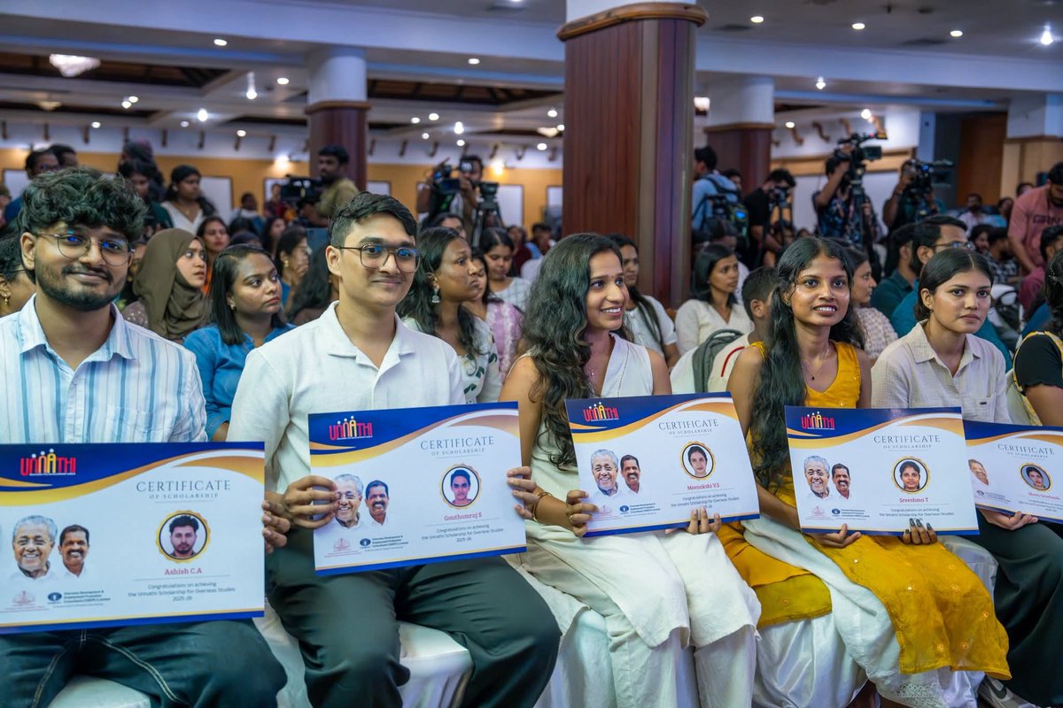 iprdkerala's tweet photo. The number of students who have received scholarships, so far, under the #Unnathi foreign study scholarship scheme has reached 1,104 is also a historic achievement!
#keralagovernment #scholarship
https://t.co/yP95I2Pg9w https://t.co/0hymD6Ggsg