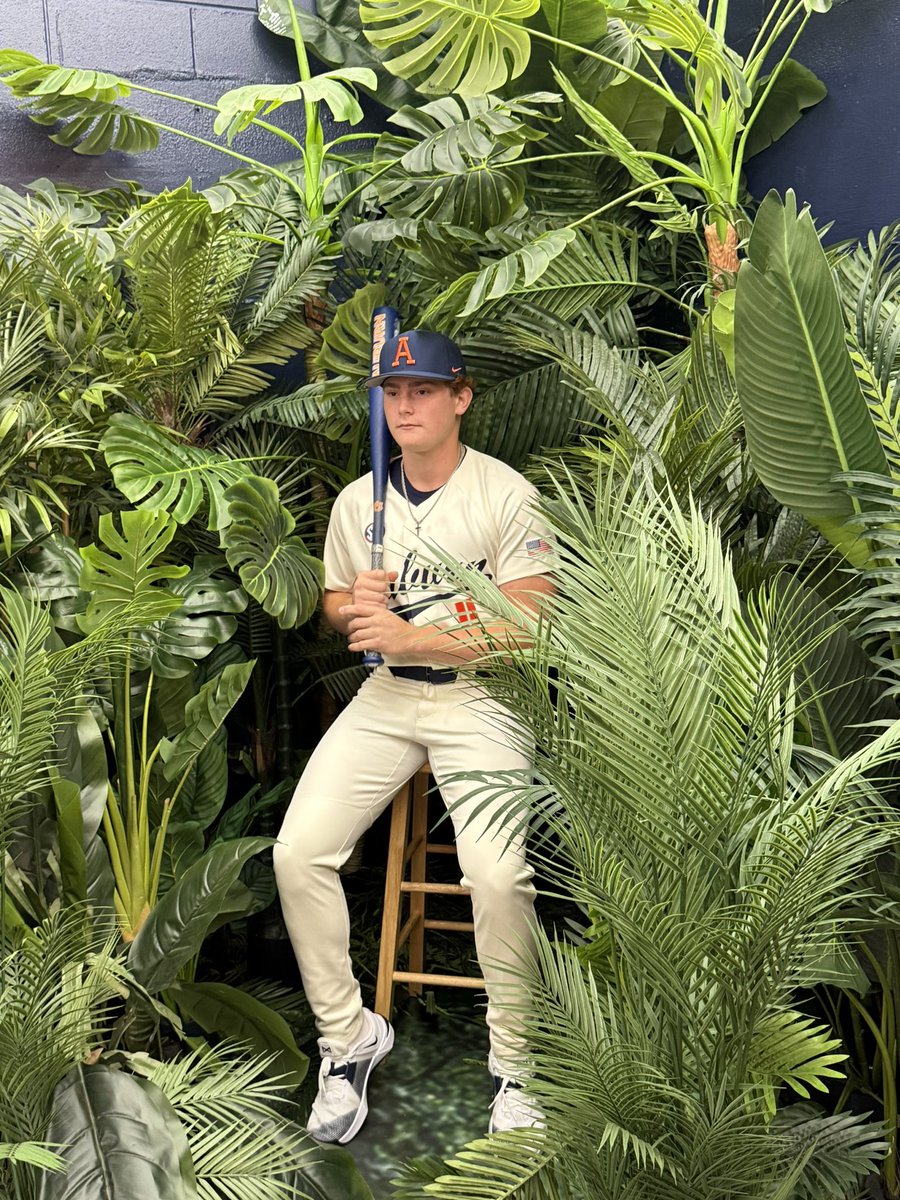 It’s been a real busy month for our guy <a href="/SullyReed17/">Sullivan Reed</a> He tells us he has loved all his visits. Sully has several more to go before his big decision! Look for his decision to be around Thanksgiving or Christmas. Sully is currently the #1 kid in MS- 25th ranked in the country.