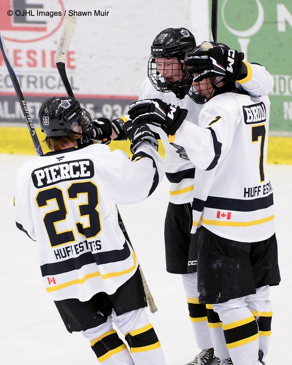 After one, <a href="/OJHLGoldenHawks/">Trenton Golden Hawks</a> are up 2-0 over <a href="/CwoodBluesJrA/">Mike Jackson GM Collingwood Blues</a> here at the <a href="/OJHLOfficial/">OJHL</a> Governors' Showcase