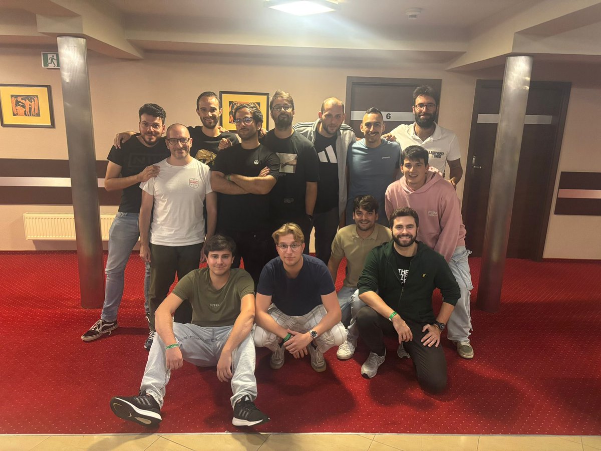 Conta951's tweet image. One of the best #mtgpauper experiences of my life

Super WE in 🇵🇱 for the C’mon Magic with some friends (and new ones) hanging out and playing some spells 

Dropped the main event after 2-2-1 and then made 9th in Team Trio

🫶🏻 for my two teammates who made Top16
🍺 for me