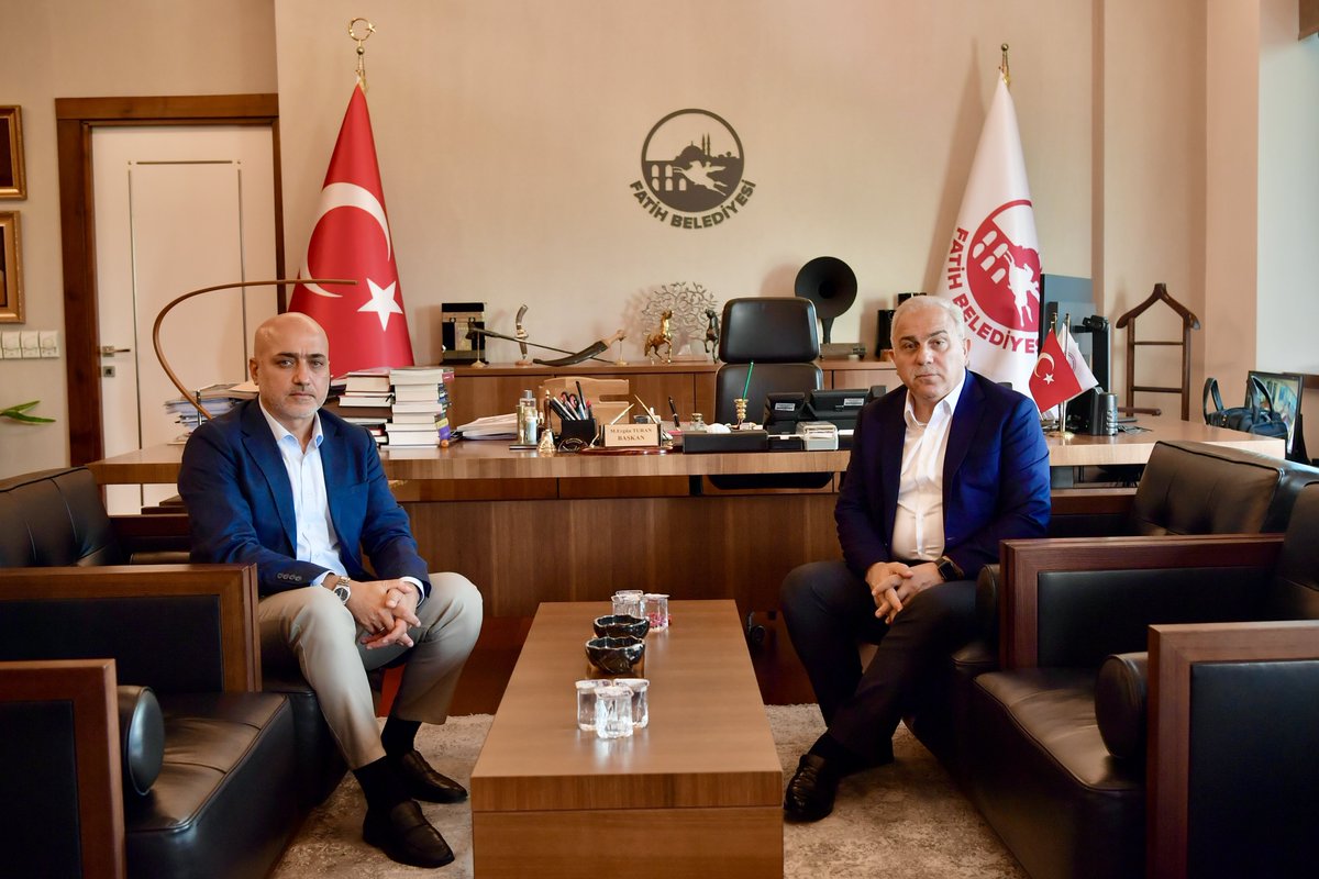 İstanbul Tarihi Alanları Alan Başkanı Sn. Mustafa Tural misafirimiz oldu.

Ziyareti için kendisine teşekkür ederim.