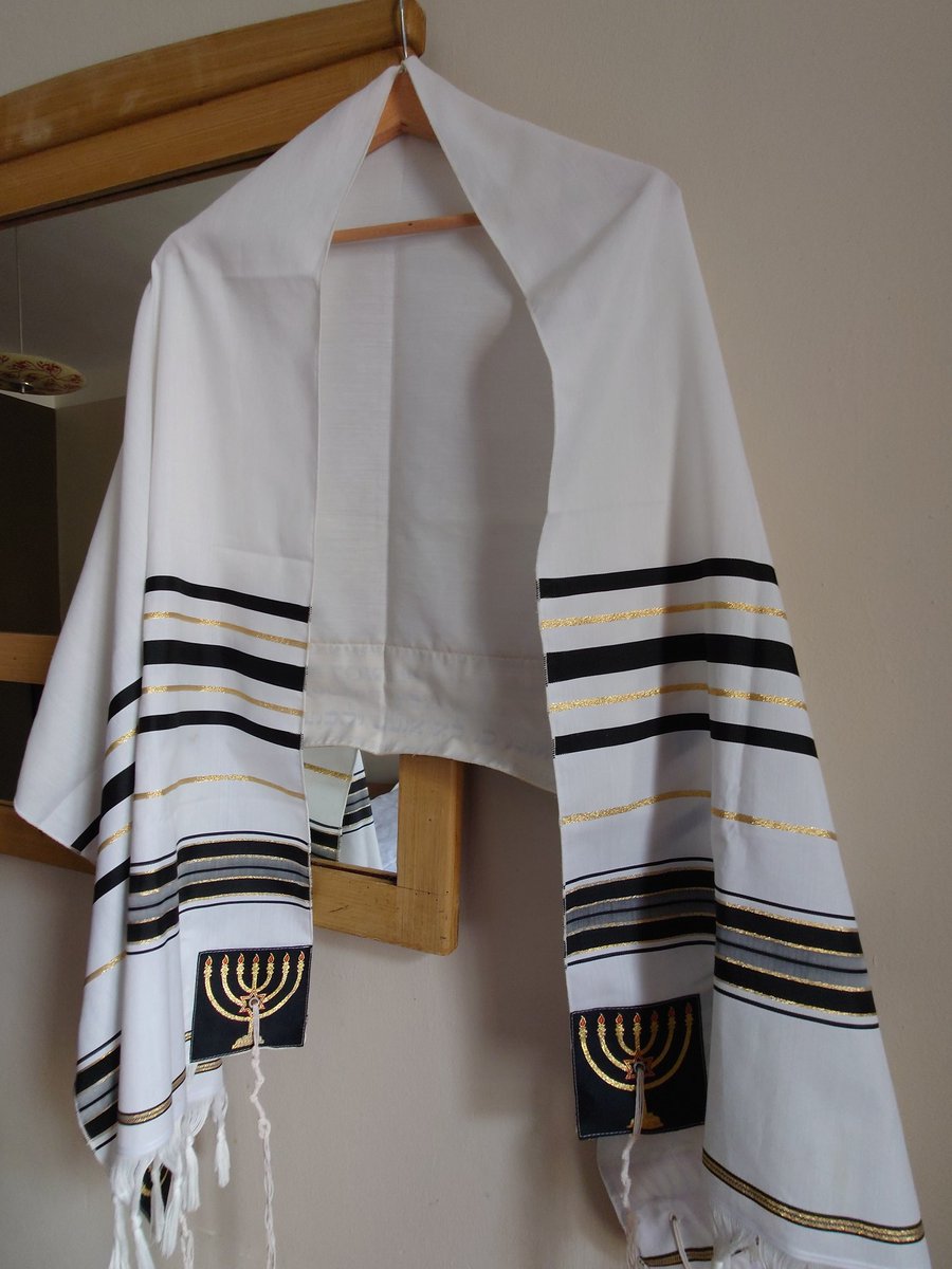 Prag ✡️, und hier geht mir keiner von das Pali 🍉 Gesindel auf dem Geist ❗
In 3 Wochen ab nach Israel 😀🇮🇱❗ Energie aufladen in Jerusalem ✡️ und dann in Berlin Flagge 🇮🇱 zeigen 💪 wenn ich zurück bin 😁