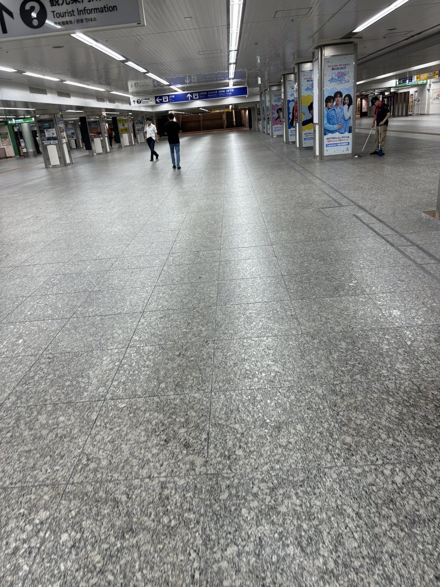 寝過ごして帰れないため横浜からタクシーで帰ります…😭😭😭
座ると寝るから注意と言っているのだが…直らないなぁ…