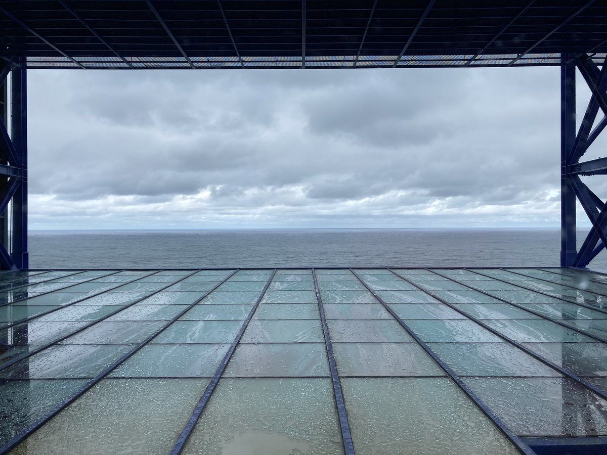 sing_architect's tweet image. architecture with nature (sea &amp;amp; cloud)
