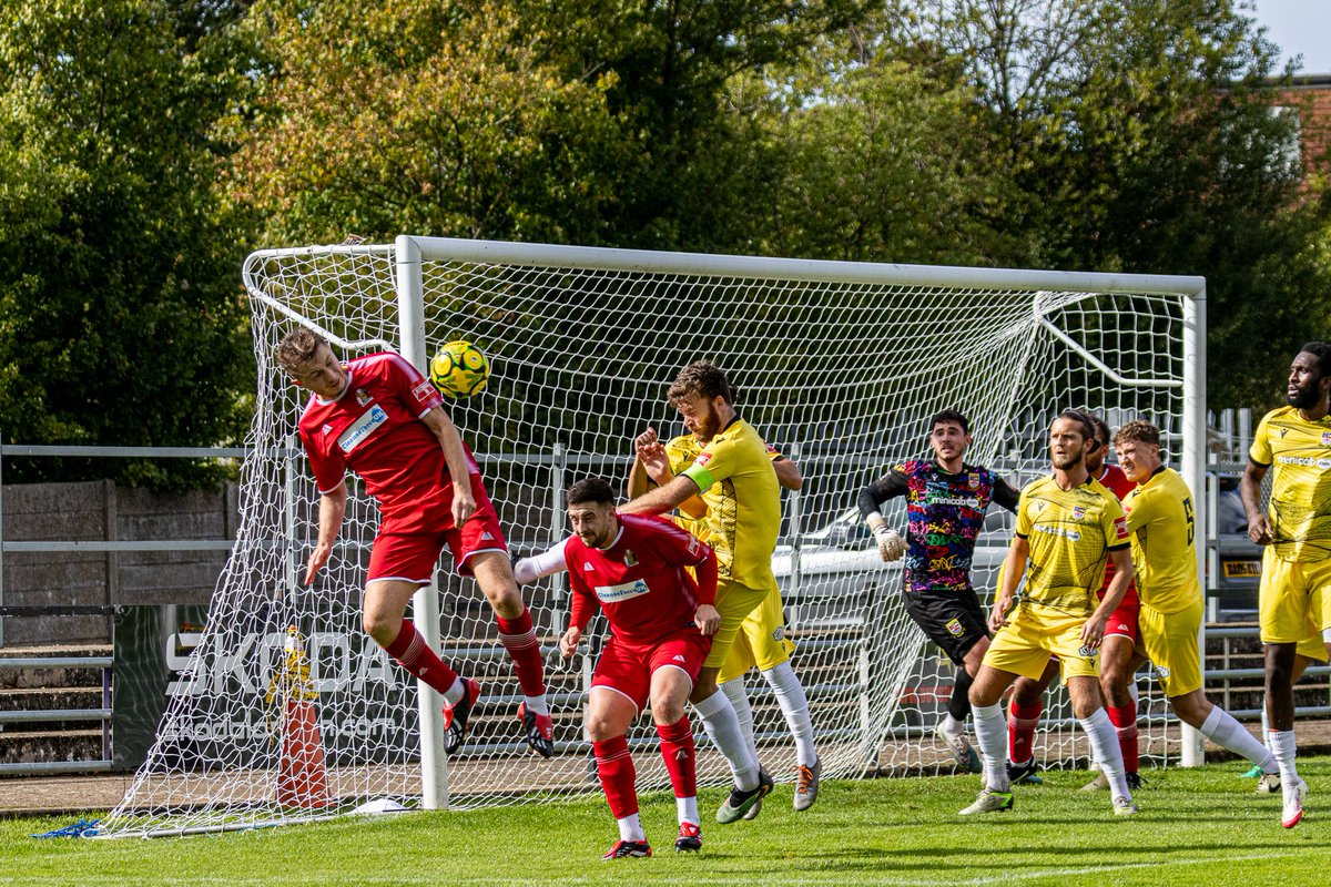 𝗣𝗶𝗰𝗸 𝗼𝗳 𝘁𝗵𝗲 𝗣𝗶𝗰𝘀 

From our win against Kingstonian on Saturday. 

Full album available at: 
👉🏻 bit.ly/3VfnB1V

📸 Kevan Rosendale &amp; John Heckmatt (Pinner Camera Club)