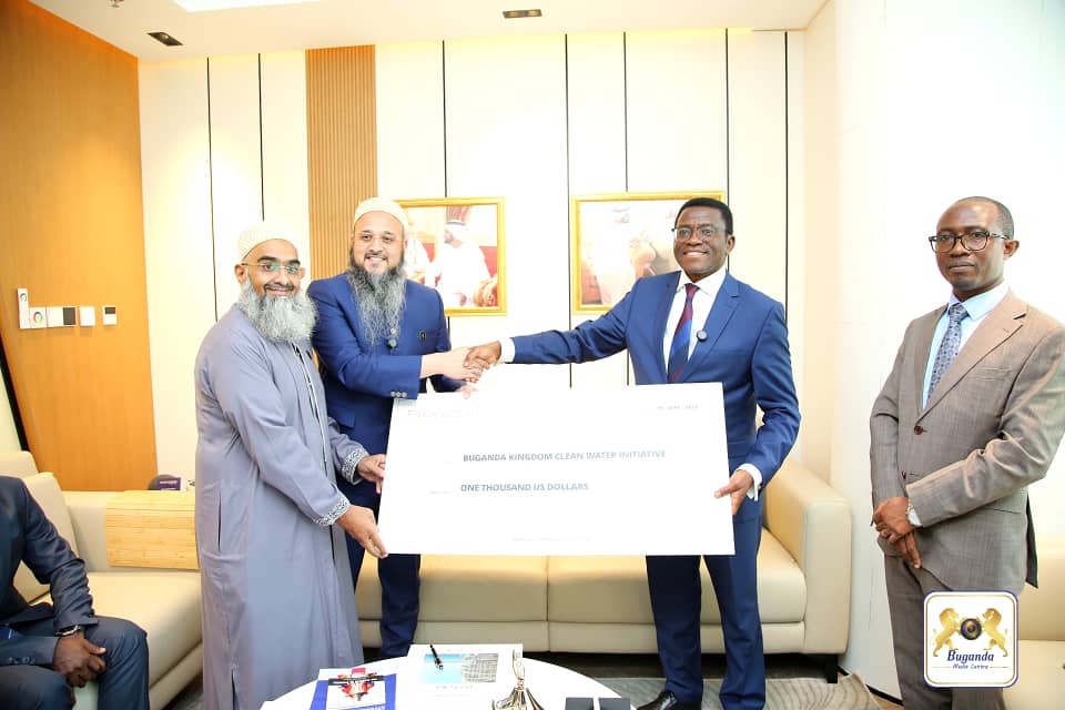 Ku bugenyi bwe tuliko mu UAE, tukyaddeko mu kkampuni ezimba amayumba ku kibanja mpola emanyiddwa nga Fakhruddin esangibwa e Dubai.

Bano balina tekinologiya ow'omulembe mu by'okuzimba era twagala okukolagana nabo abantu ba Kabaka  okusobola okuganyulwa mu bukugu bano bwe balina.