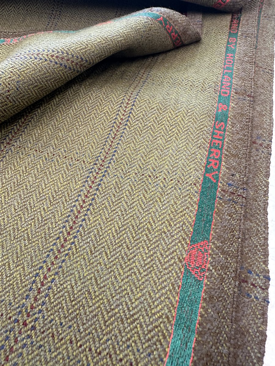 Sterling Cloth tweet media