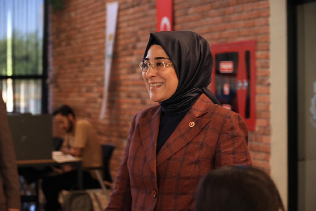 CEVAHİR ASUMAN YAZMACI (@cyazmac) on Twitter photo 