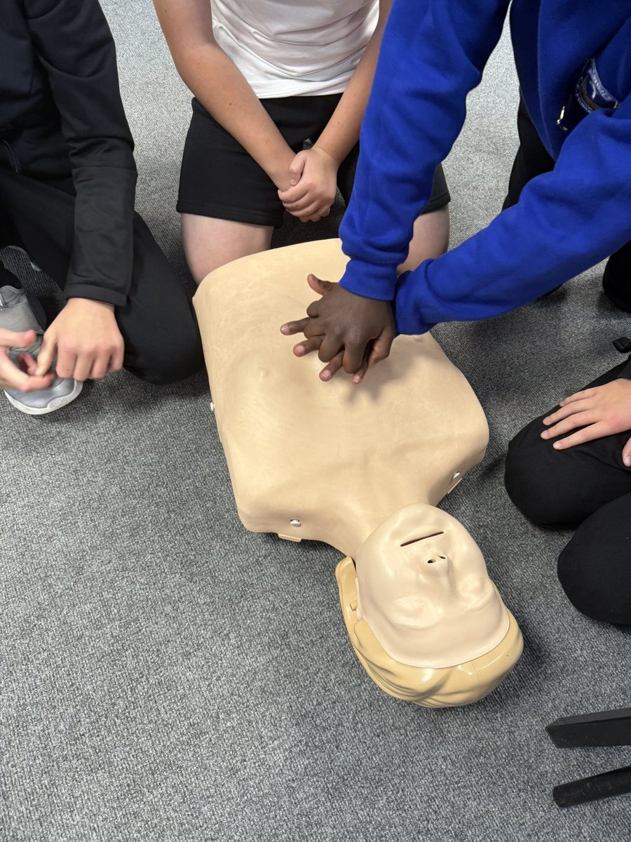 Reach First Aid tweet media