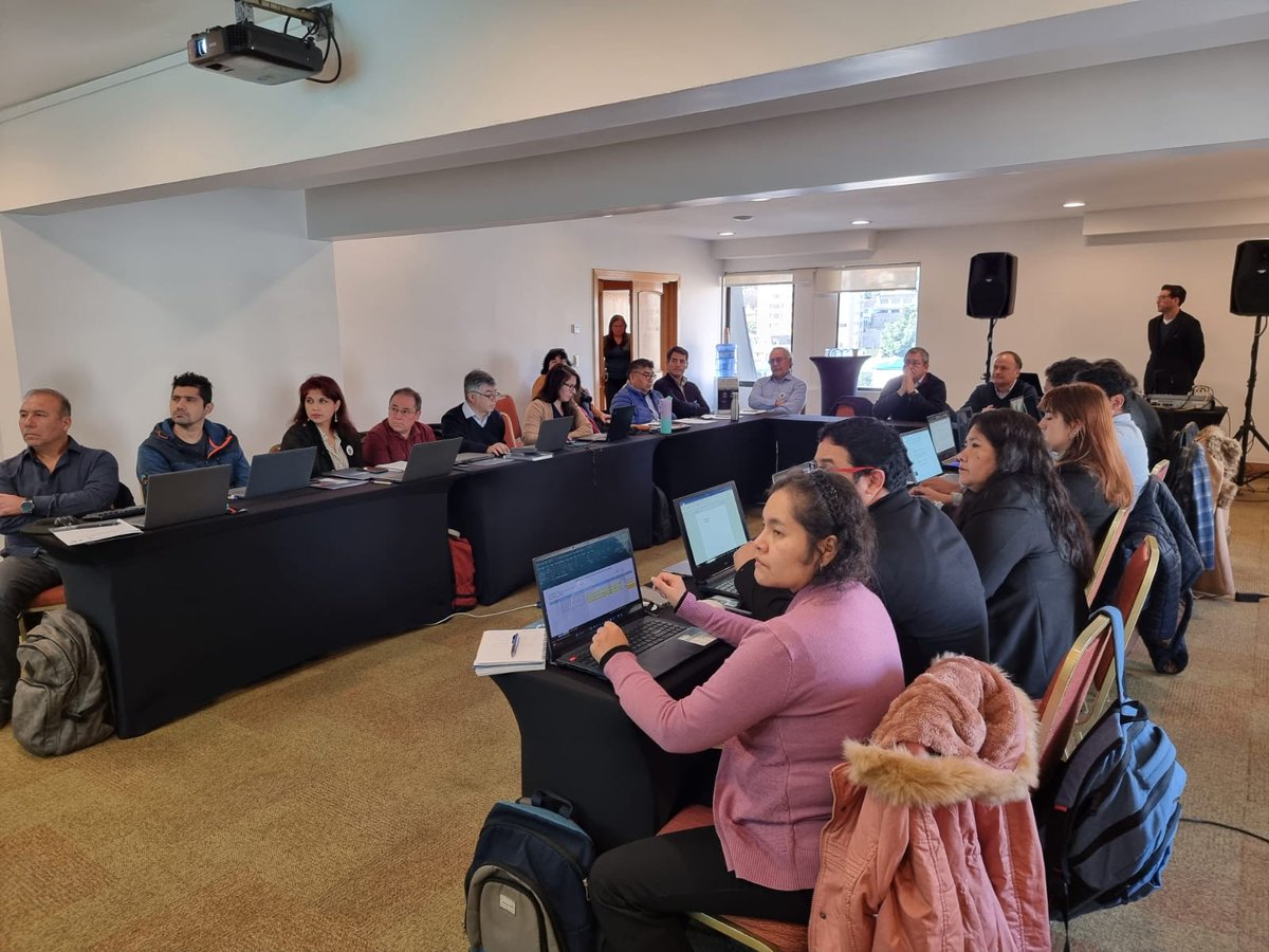 Proyecto Humboldt 2 (@phumboldt_2) on Twitter photo Los datos biológico-pesqueros son clave para el manejo sostenible de la anchoveta, recurso vital para la seguridad alimentaria, la economía y la biodiversidad en 🇵🇪 y 🇨🇱.
En Viña del Mar, <a href="/ImarpePeru/">Instituto del Mar del Perú - IMARPE</a> e <a href="/ifop_periodista/">Prensa IFOP</a> participaron en el 2.º Taller de protocolo de intercambio Los datos biológico-pesqueros son clave para el manejo sostenible de la anchoveta, recurso vital para la seguridad alimentaria, la economía y la biodiversidad en 🇵🇪 y 🇨🇱.
En Viña del Mar, <a href="/ImarpePeru/">Instituto del Mar del Perú - IMARPE</a> e <a href="/ifop_periodista/">Prensa IFOP</a> participaron en el 2.º Taller de protocolo de intercambio
