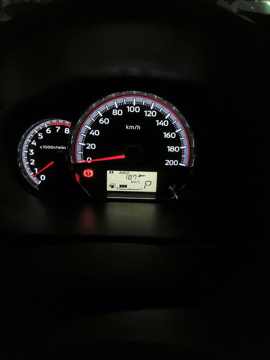 Streakshooter31's tweet photo. Anong hybrid-hybrid. #internalcombustionengine https://t.co/4ejklhsjTH