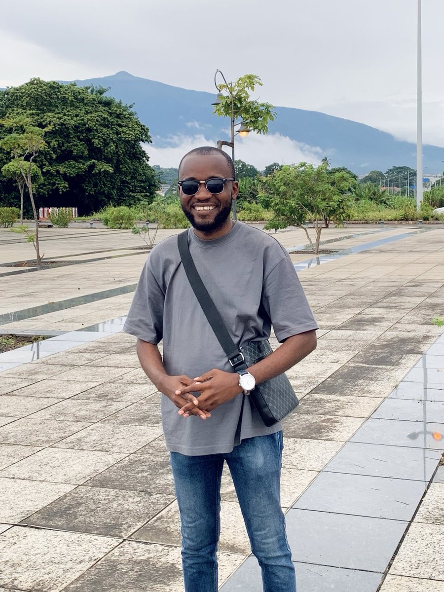 Peu importe la situation, garder votre sourire☺️ ⁦⁦<a href="/arnold_bakulu/">Arnold Bakulu</a>⁩ ⁦<a href="/JoelBetu2/">Joel BETU 🇨🇩</a>⁩ ⁦<a href="/BeriahElp23/">Le Pichi💫</a>⁩ ⁦<a href="/kevin_mugalihya/">B A T I S S E U R D’ E M P I R E 👑</a>⁩ ⁦<a href="/ChristianKupar/">ᏟᎻᎡᏆՏͲᏆᎪΝ ᎫϴՏé ΝᏦႮᏢᎪᎡ</a>⁩ ⁦<a href="/Mellychristenvi/">Christenvie Melly</a>⁩
