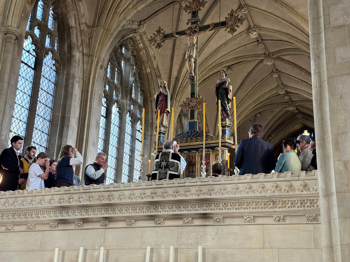 Elliott 🧭🕯️ tweet media