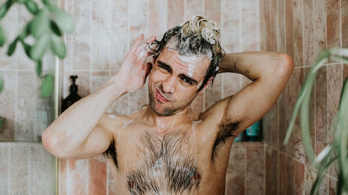 Rainmaker1973's tweet image. Showering daily may be bad for you and the Earth.

Around two-thirds of Americans shower every single day. For many, it starts around puberty and quickly becomes a lifelong routine. But a growing number of experts – including doctors at Harvard Medical School – say we might be…