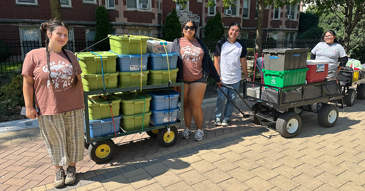 Each Monday, the Loyola Urban Agriculture team loads up their wagons and brings fresh, sustainability grown, ultra-local food from the campus garden and greenhouse to the Edgewater Monday Market. Find them on Mondays in September, 3 pm to 7 pm, at Thorndale and Broadway.