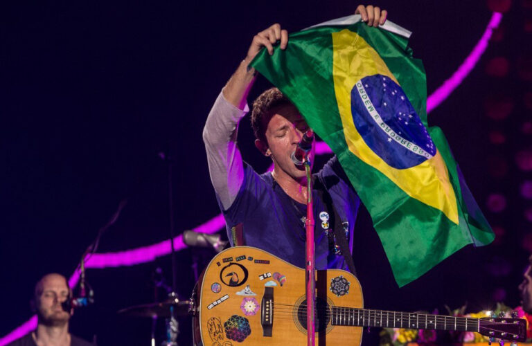 helloteus's tweet image. Únicos nada, tem mais!

Falta de respeito. Mania de ser barreira limitante do bom e do ruim, eu hein...